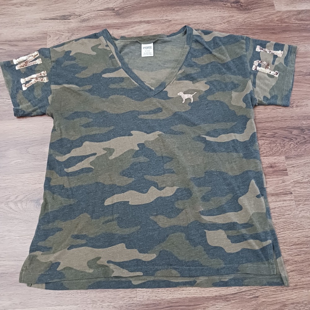 Victoria's Secret PINK Camo V-Neck T-Shirt Women Medium Sequin Loose Fit READ